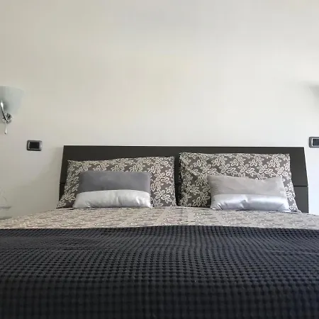Blue Gray Apartament Apartment *