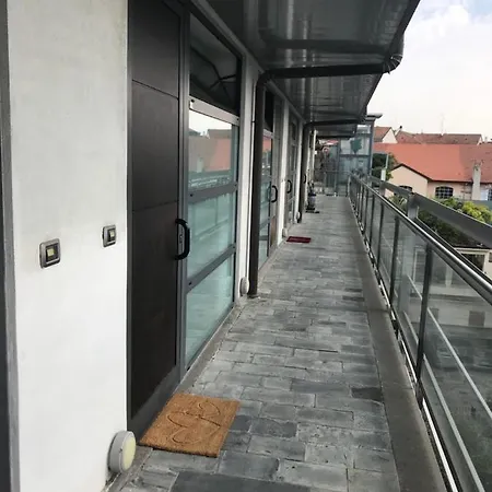 Blue Gray Apartament Apartment *
