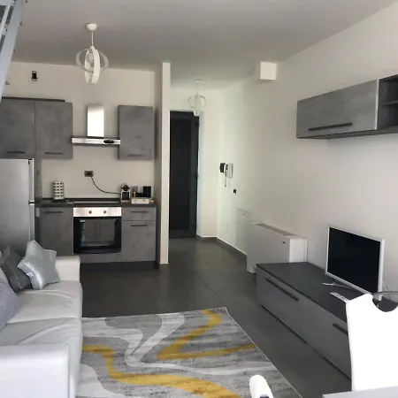 Blue Gray Apartament *
